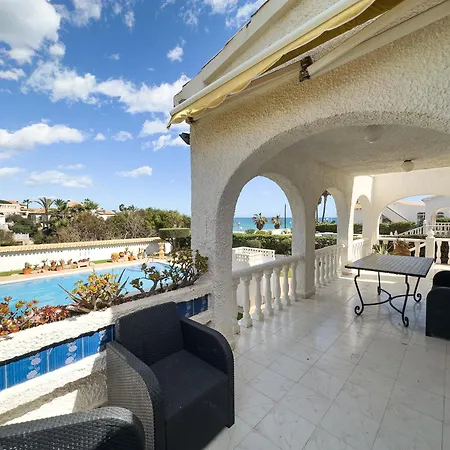 Beachfront Playa Flamenca