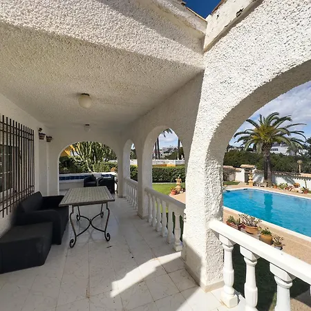 Beachfront Playa Flamenca 펜션