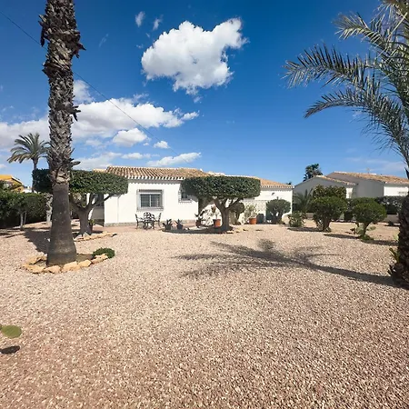 Beachfront Playa Flamenca 펜션